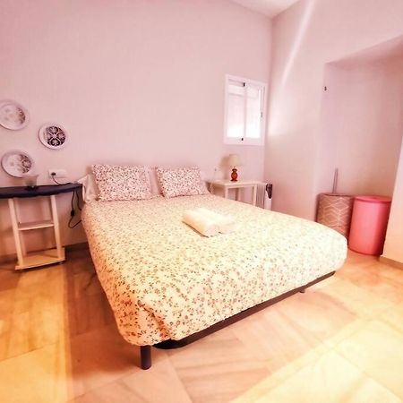 Enjoy Netflix Parking Segun Disponibilidad Apartamento Sevilha Exterior foto
