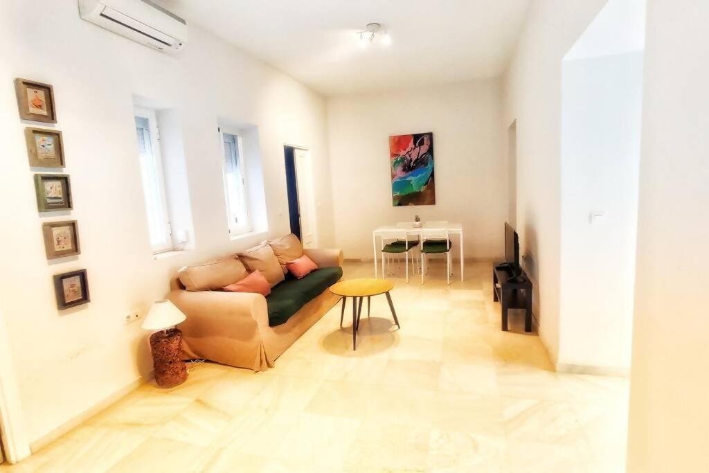 Enjoy Netflix Parking Segun Disponibilidad Apartamento Sevilha Exterior foto